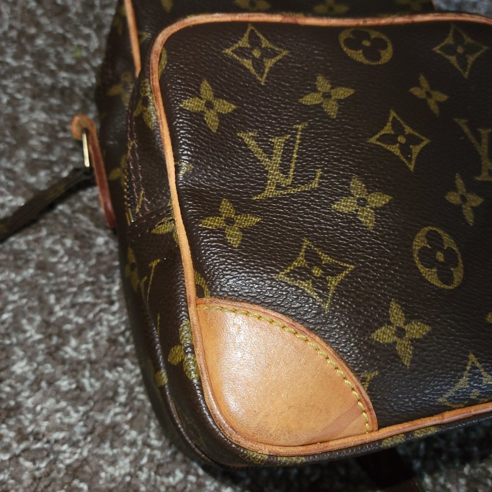 Monogram Amazone - image 4